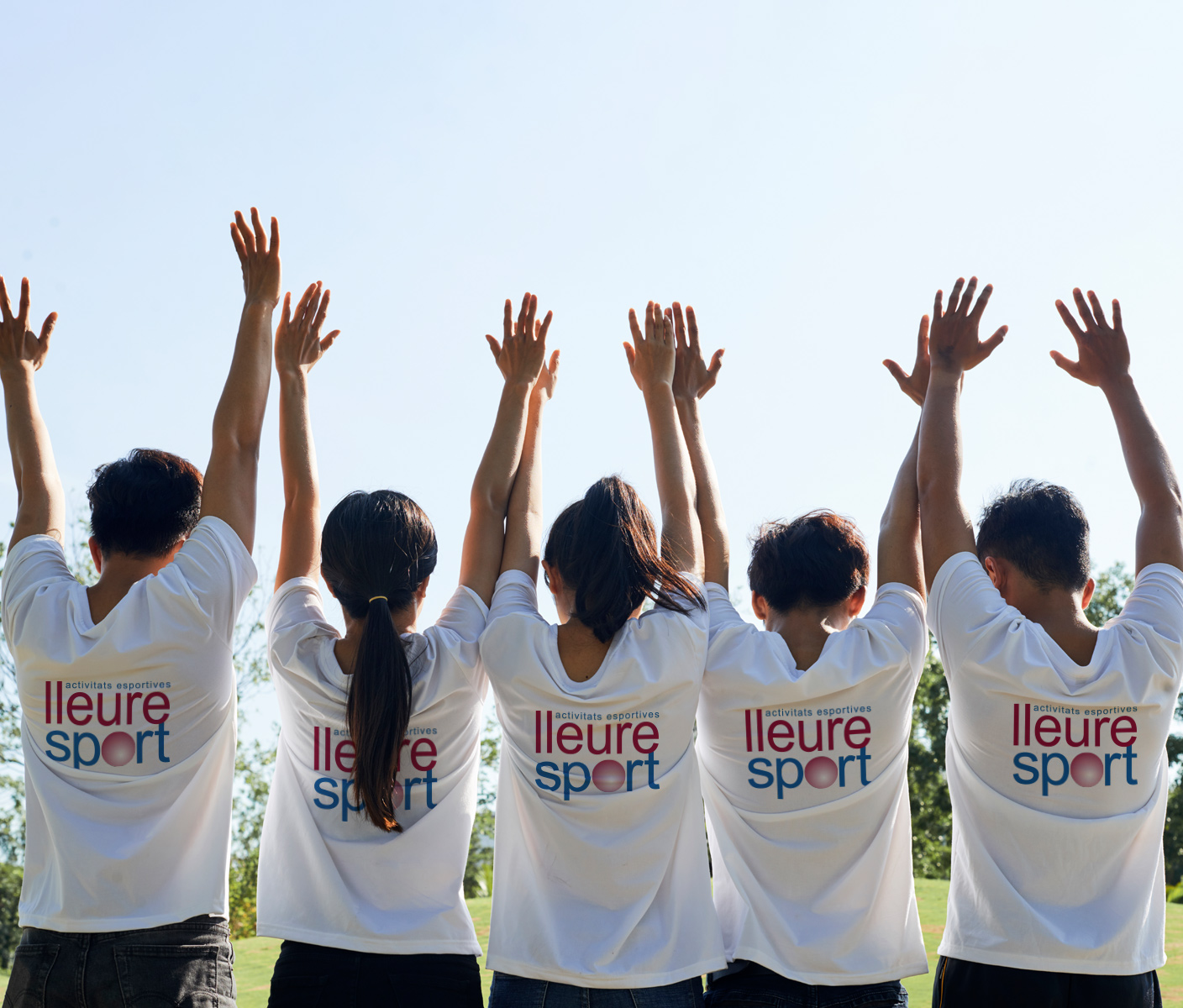 Equipo de LLEURESPORT colaborando